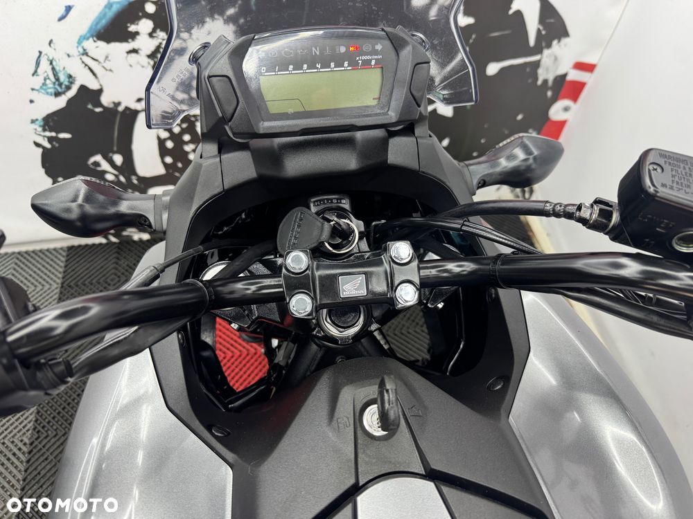 Honda NC - 27
