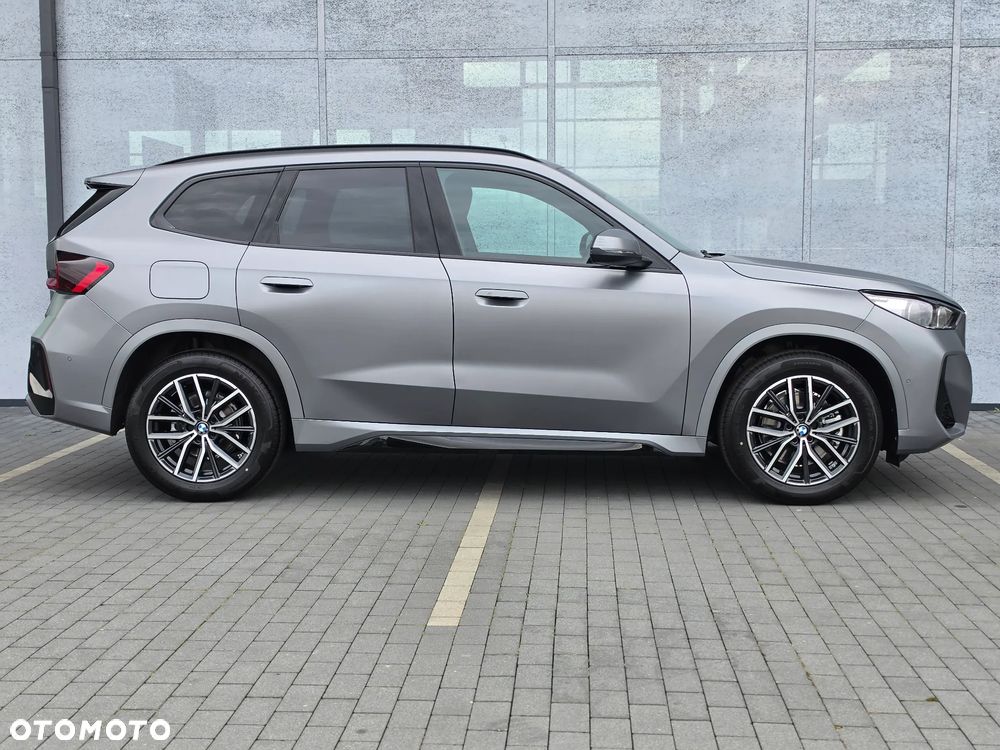 BMW X1 sDrive20i mHEV - 7