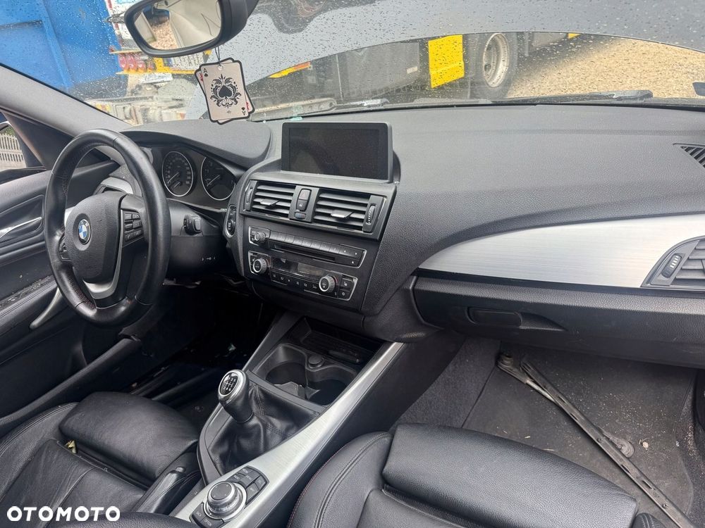 BMW F20 F21 118i deska konsola przekładka - 1