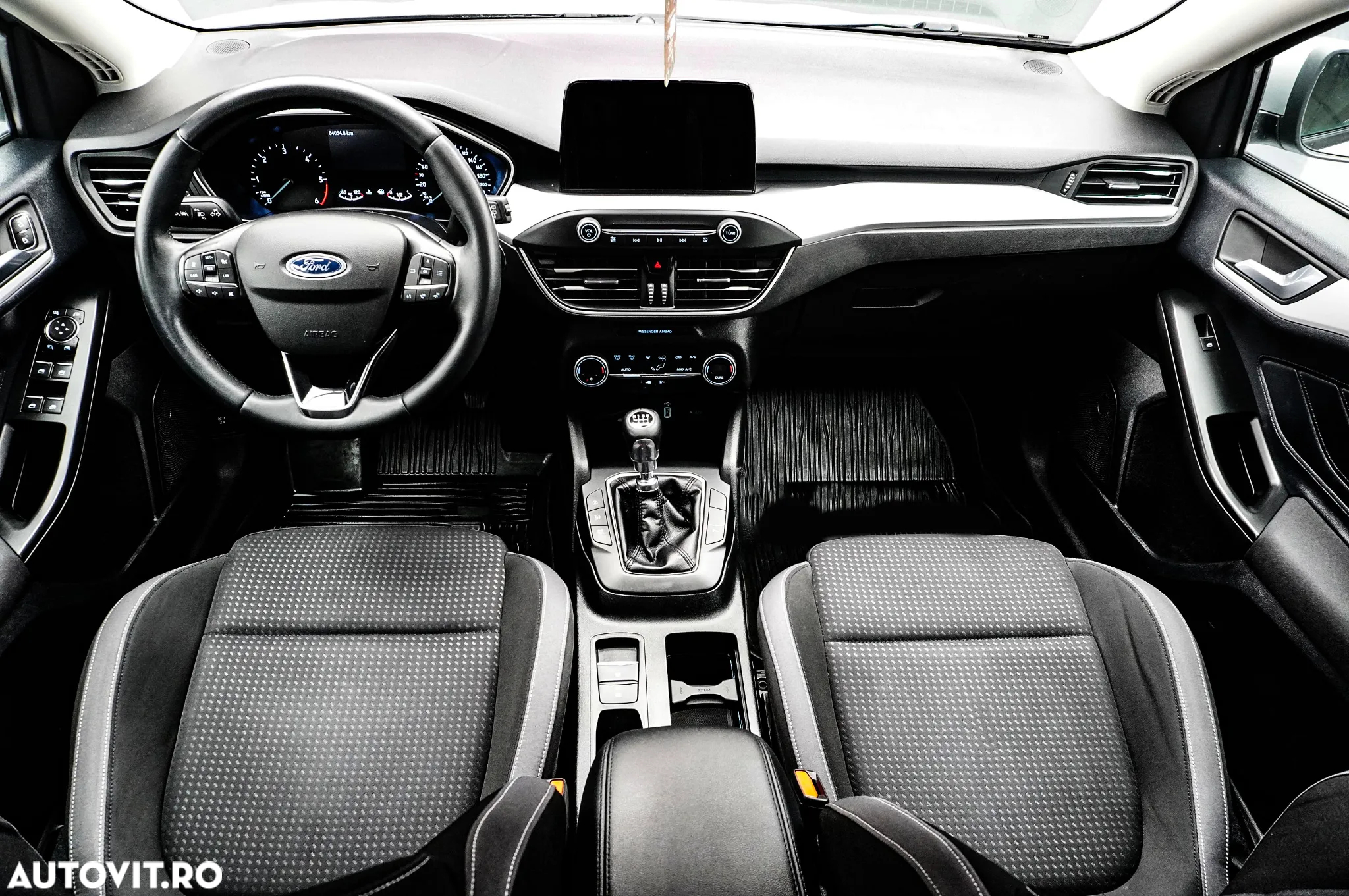 Ford Focus 1.5 EcoBlue Titanium - 8