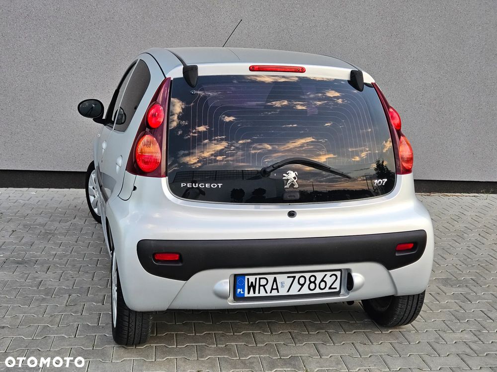 Peugeot 107 1.0 Happy - 21