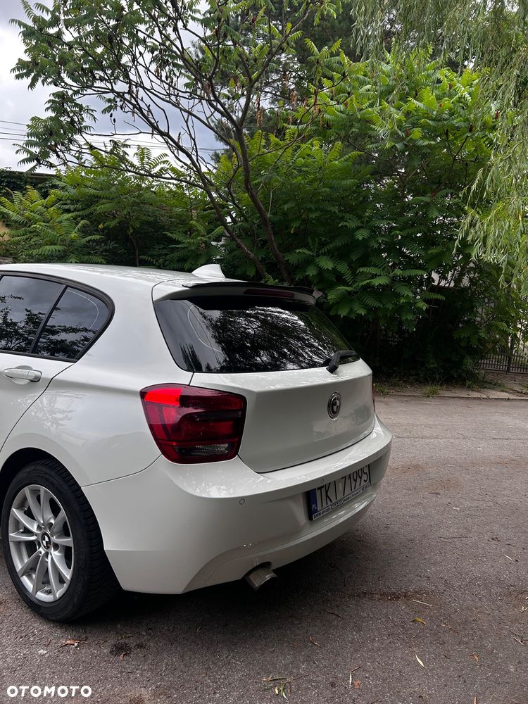 BMW Seria 1 116i - 6