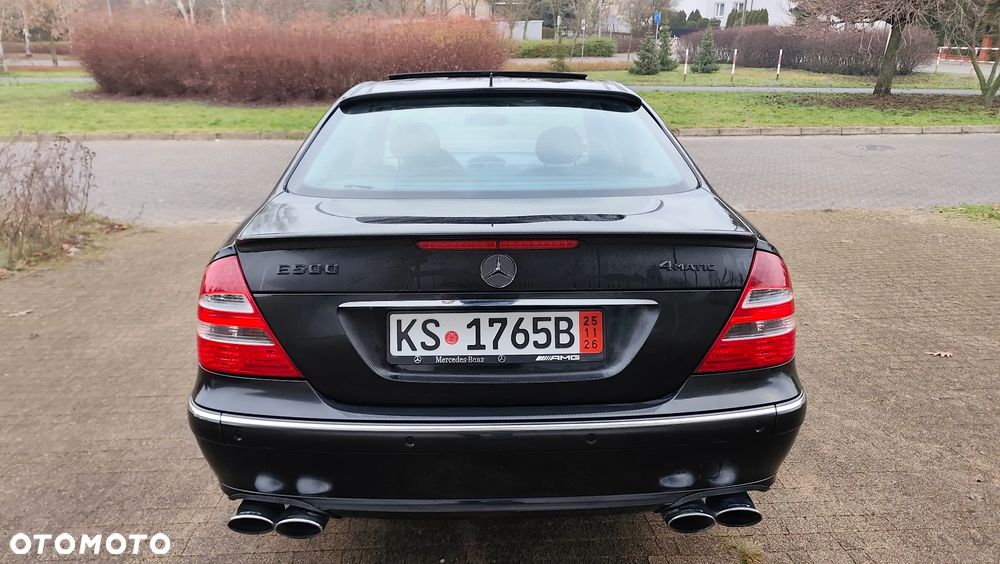 Mercedes-Benz Klasa E 500 4Matic Avantgarde Sport Edition AMG - 6