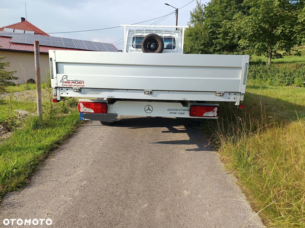 Mercedes-Benz Sprinter 319 - 5