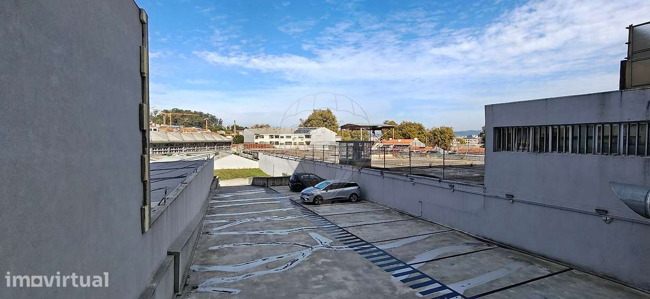 Apartamento T1 para arrendamento - Grande imagem: 2/16