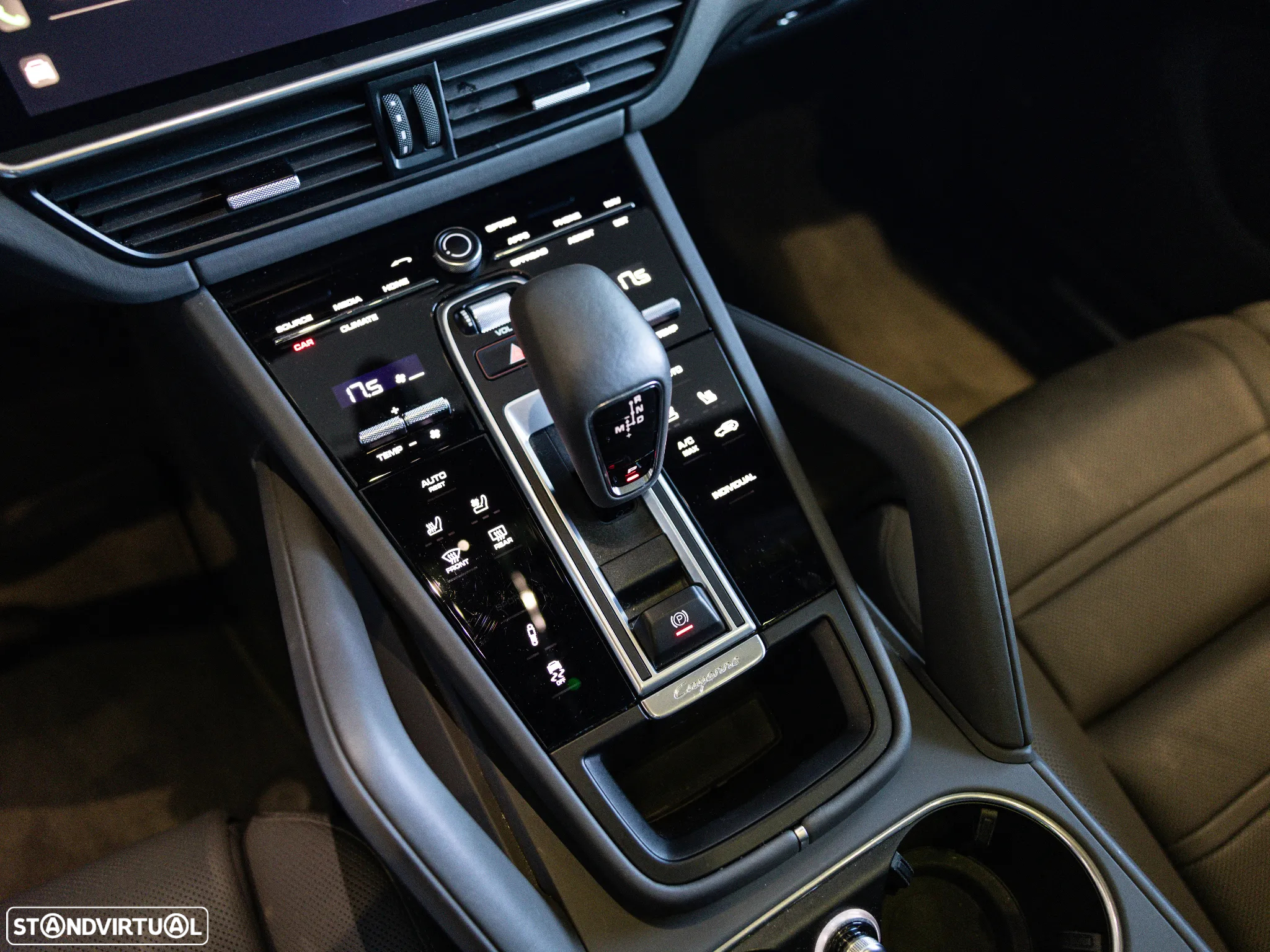 Porsche Cayenne E-Hybrid Platinum Edition - 29