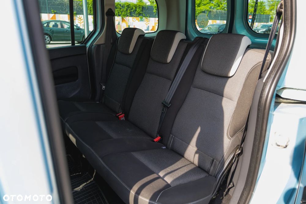 Renault Kangoo ENERGY dCi 90 FAP Start & Stop TomTom Edition - 12