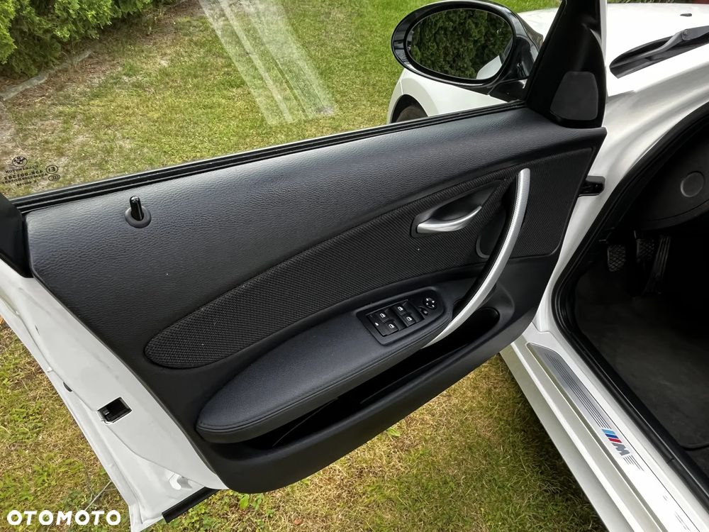 BMW Seria 1 116i - 10
