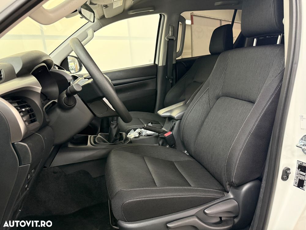 Toyota Hilux - 7