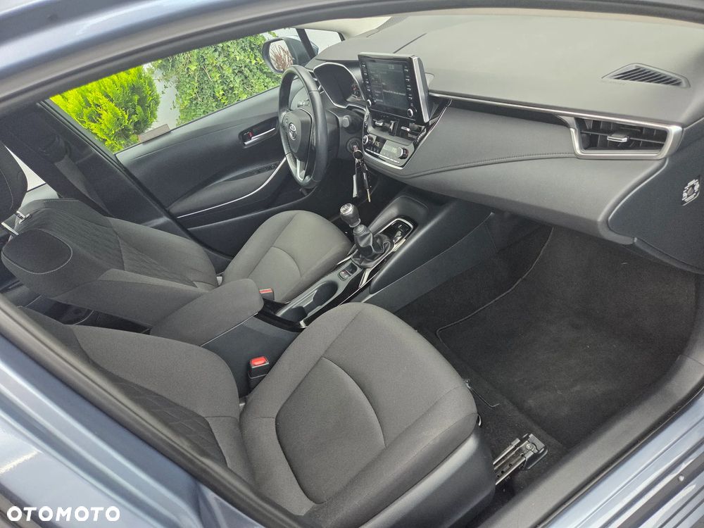 Toyota Corolla 1.5 Comfort - 9