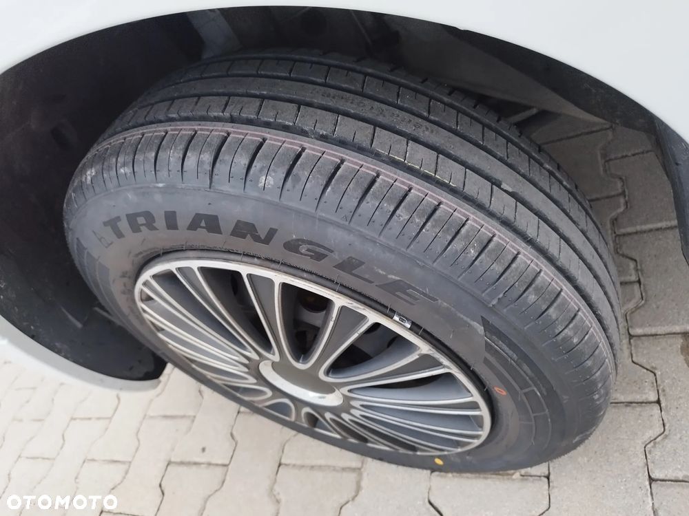 Dacia Sandero TCe 90 S&S Laureate - 31