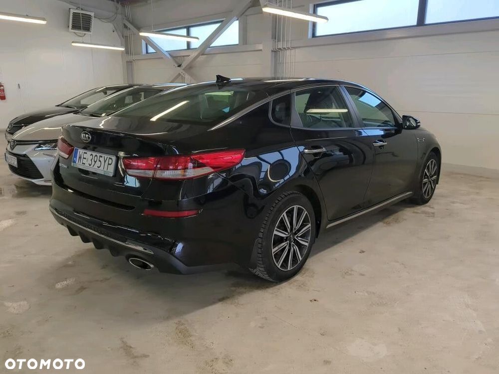 Kia Optima 1.6 T-GDI L DCT - 3