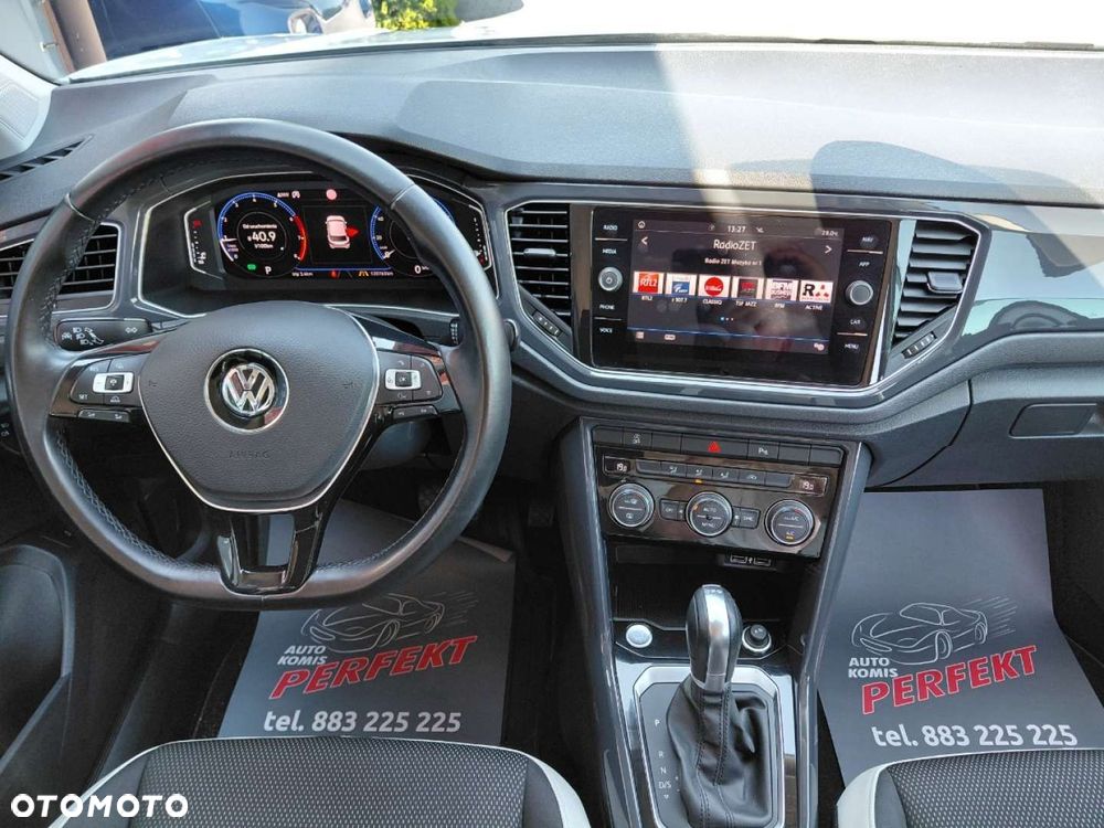 Volkswagen T-Roc - 17