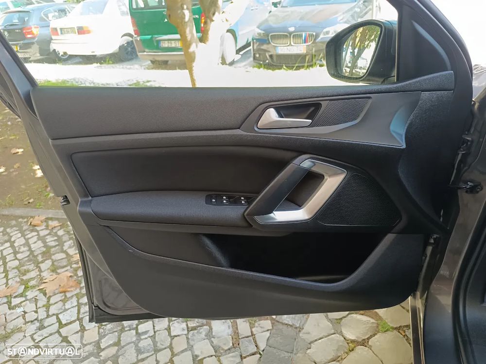 Peugeot 308 SW 1.5 BlueHDi Style - 11