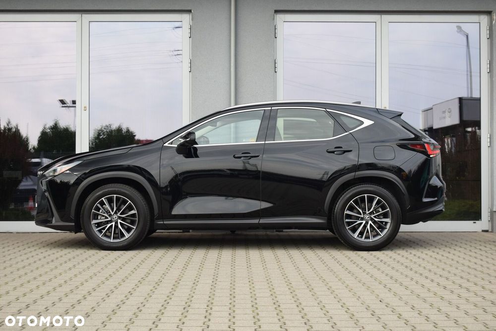 Lexus NX 350h Elegance 2WD - 4