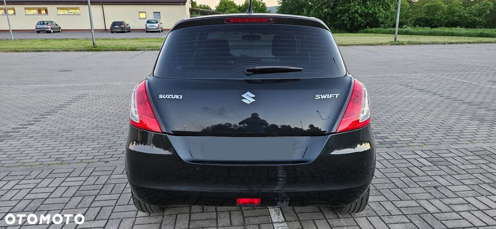 Suzuki Swift 1.3 DDiS Club - 14