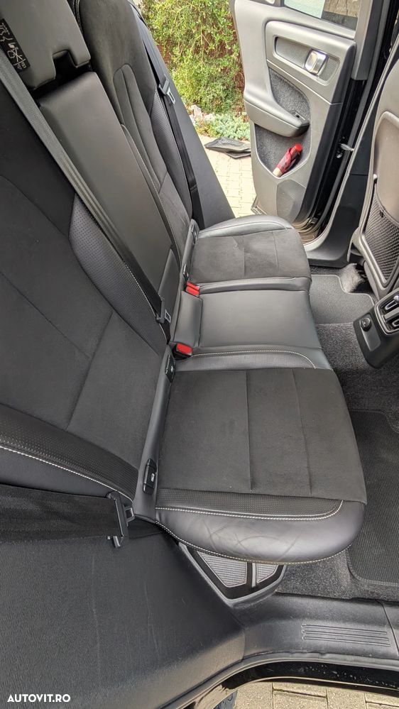 Volvo XC 40 Recharge T5 Twin Engine AT7 R-Design - 15