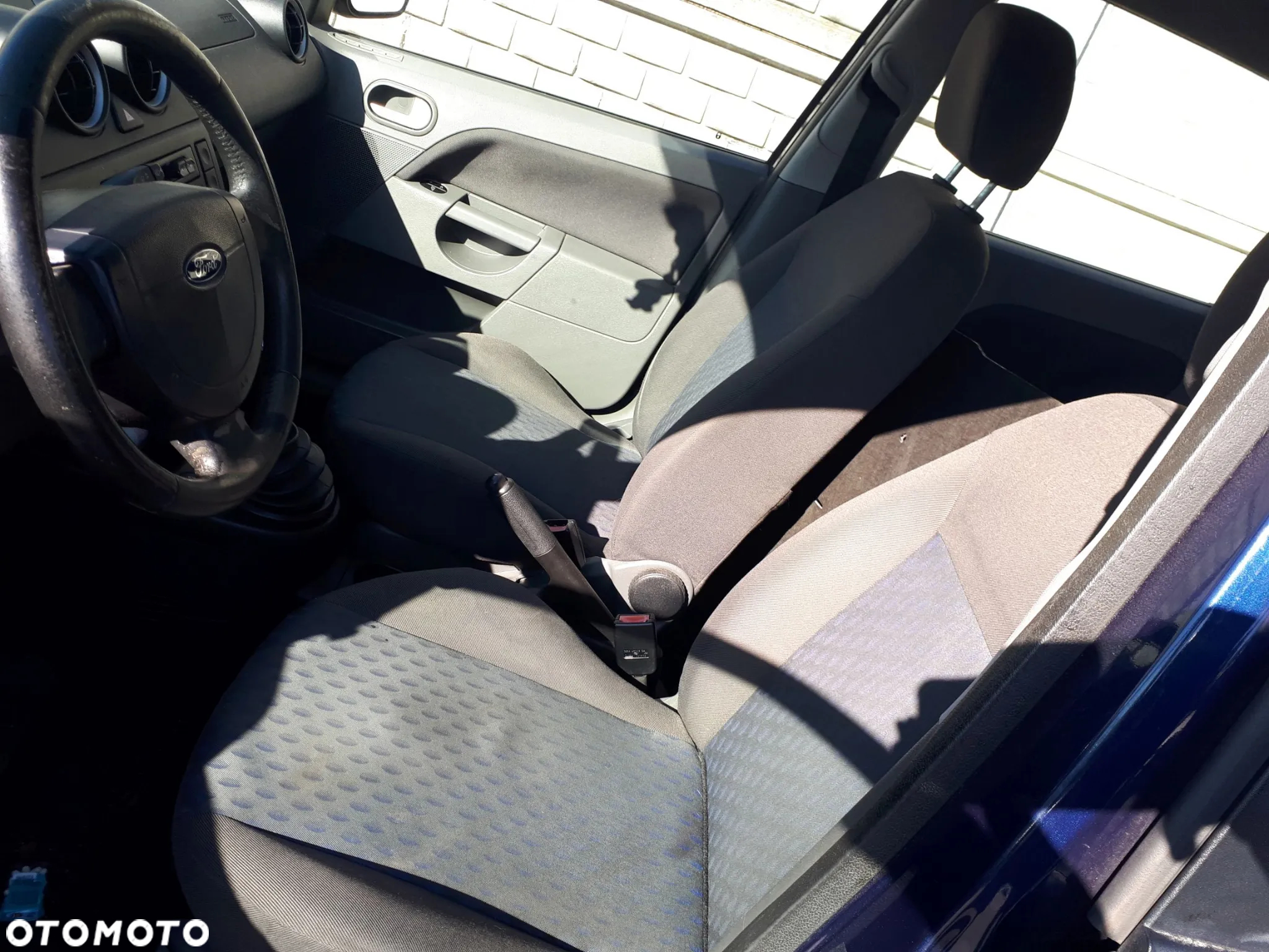 FORD FIESTA MK5 MK6 02-05 1.4 16V ZDERZAK TYŁ TYLNY W3 - 17
