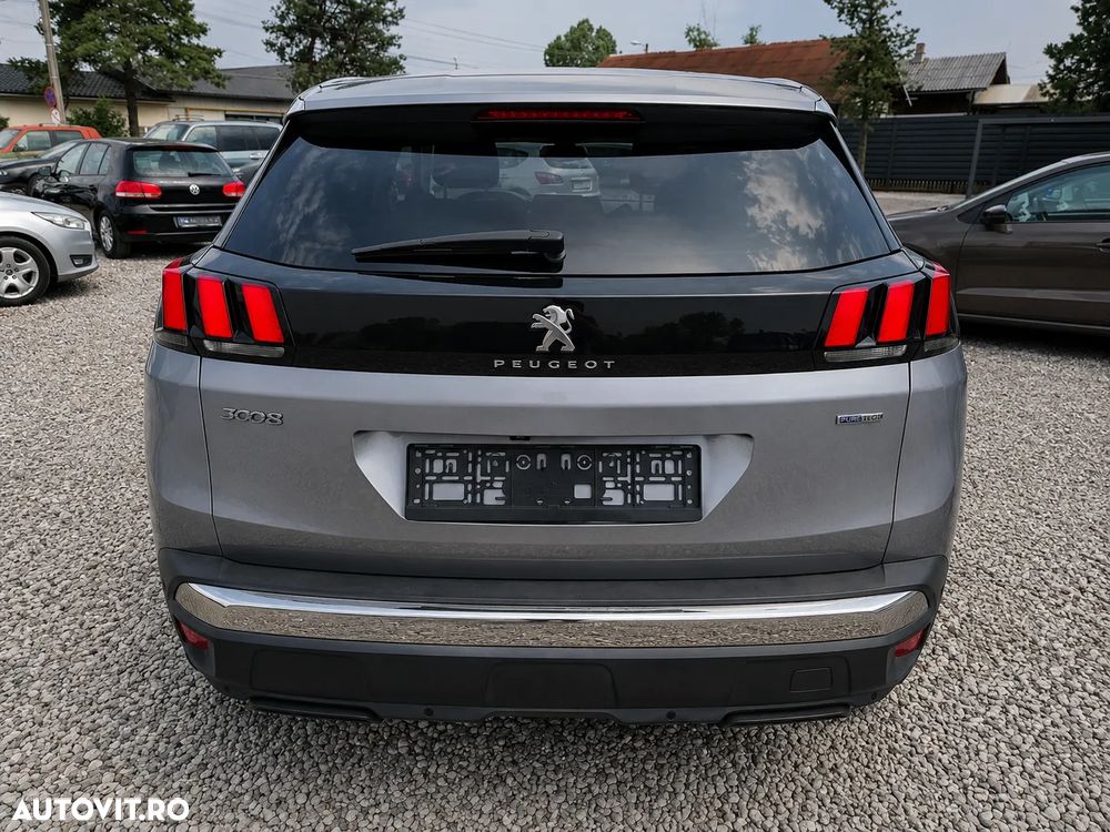 Peugeot 3008 PureTech 130 Stop & Start GPF Allure - 8