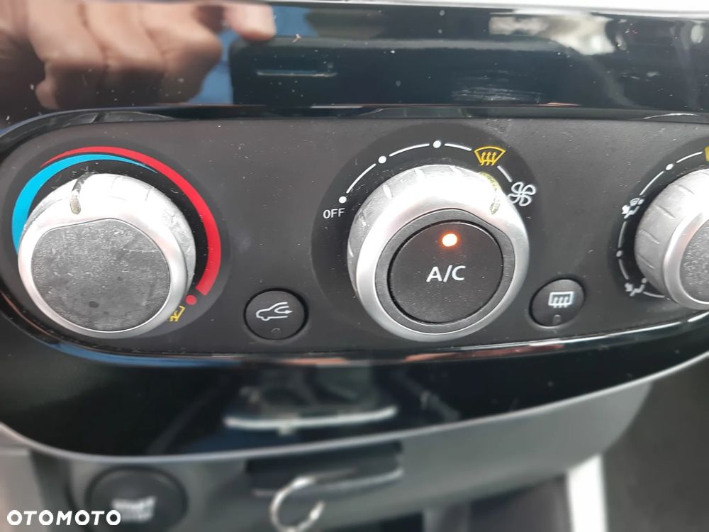 Renault Clio Energy dCi 90 EDC Experience - 9