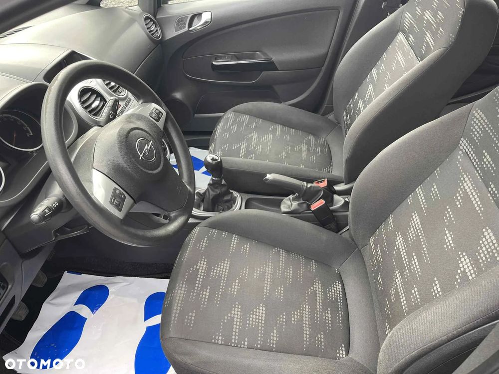 Opel Corsa - 17