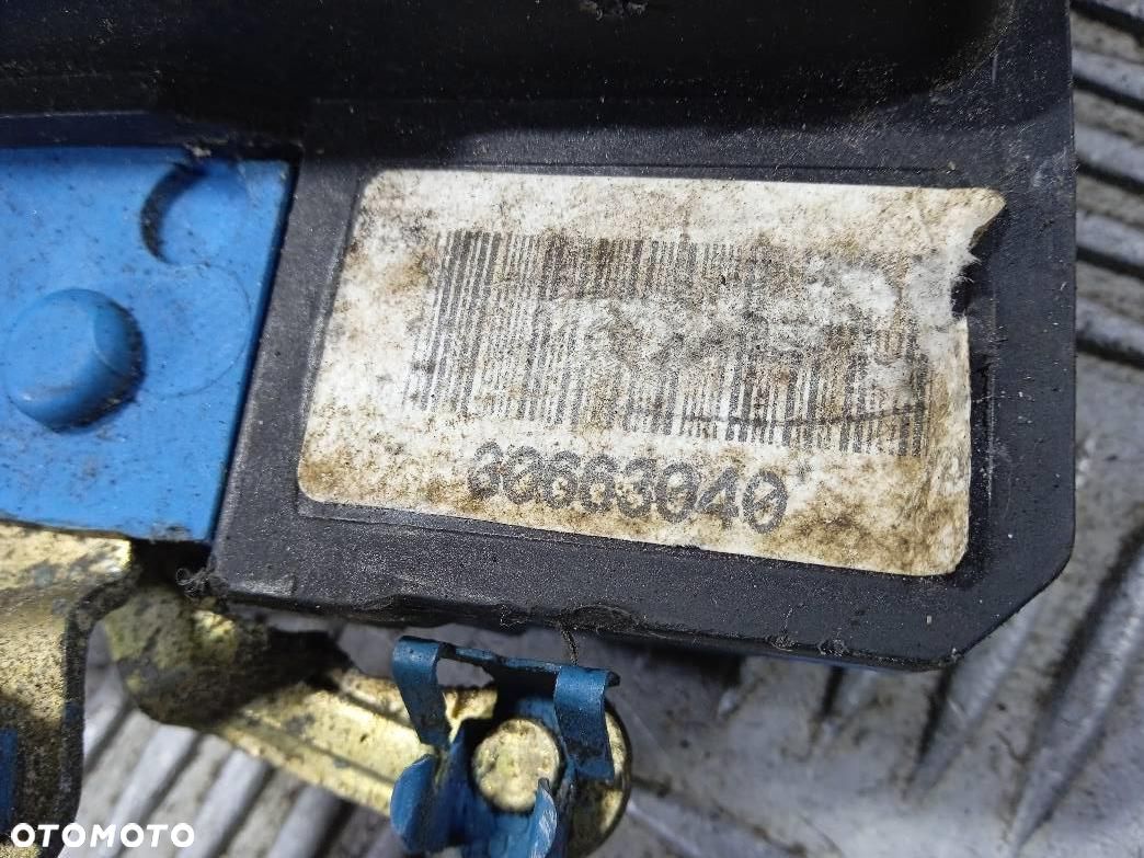 ZAMEK DRZWI LEWY PRZEDNI VOLVO S60 - 1
