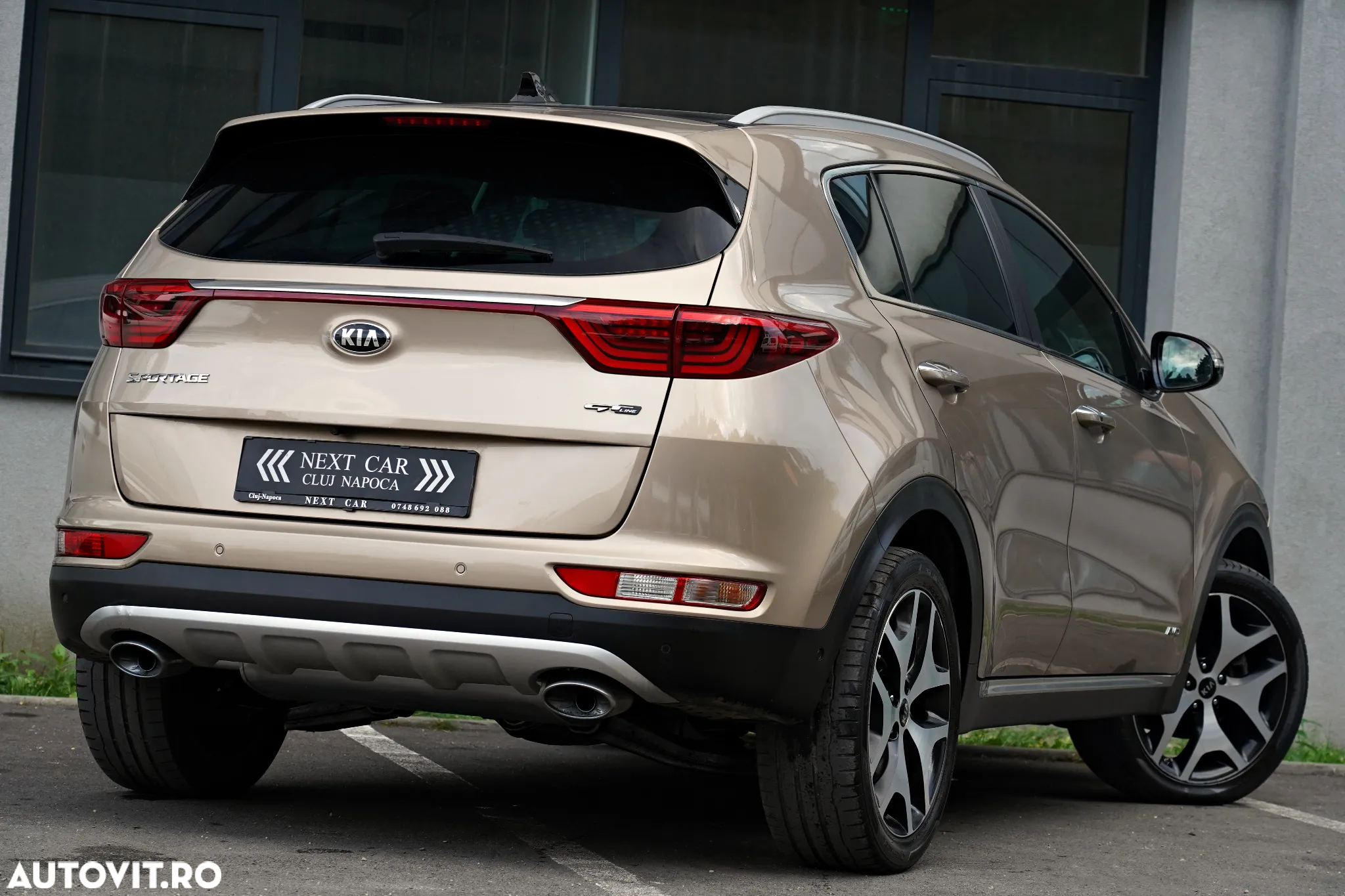 Kia Sportage 2,0 CRDI AWD Aut. GT Line - 5