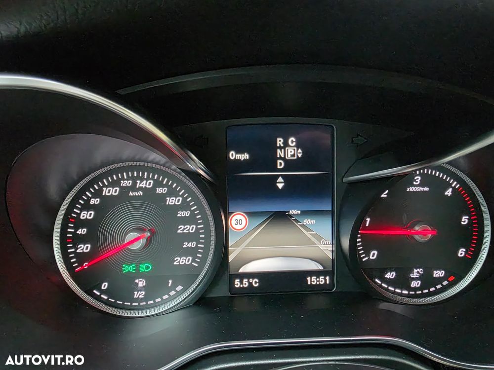 Mercedes-Benz V 250 (BlueTEC) d kompakt 7G-TRONIC - 27