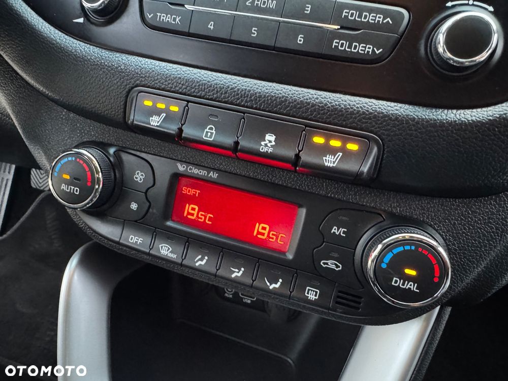 Kia Ceed SW 1.6 CRDi Vision - 27