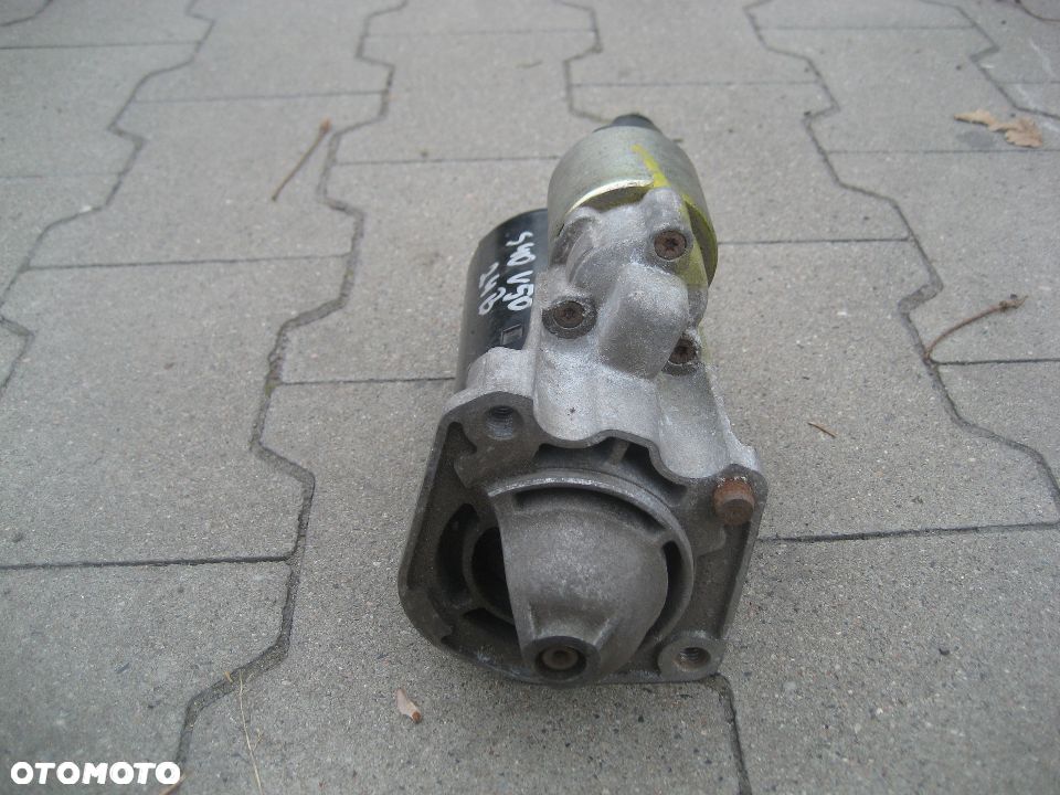 volvo s40 v50 2,4 benzyna 04-10r rozrusznik 001108402 - 2