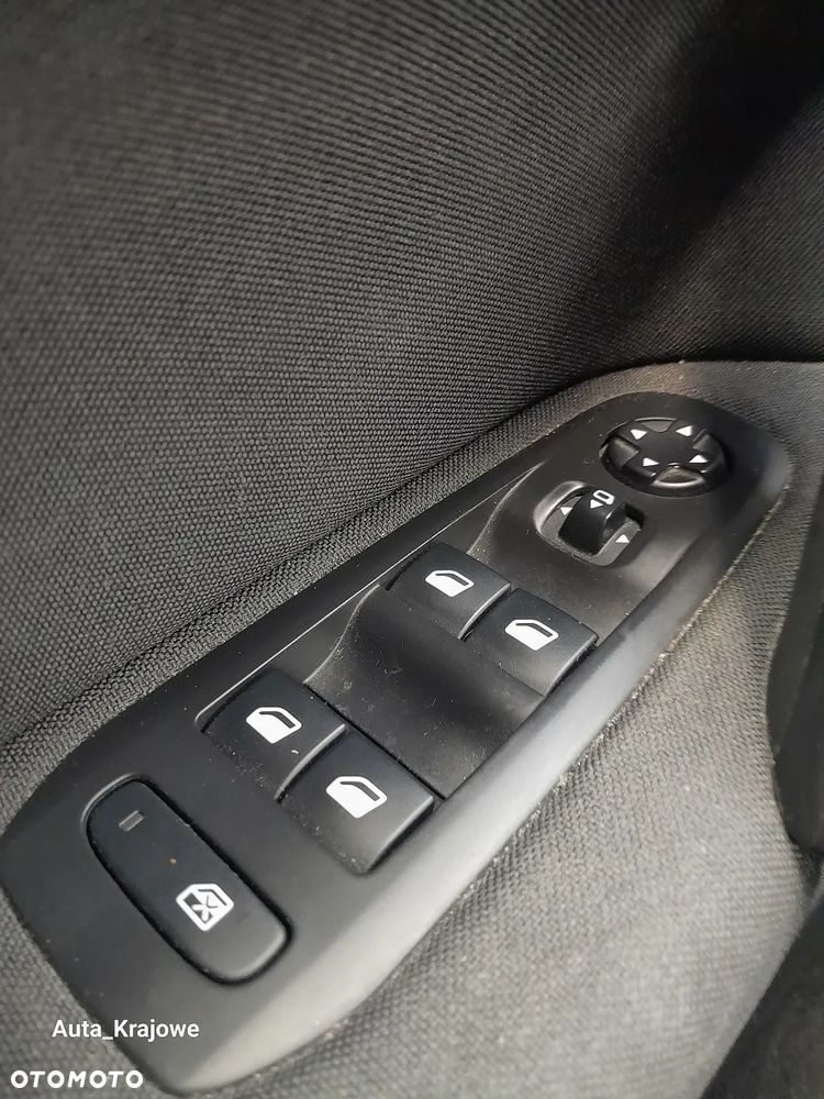 Peugeot 308 1.5 BlueHDi Active S&S EAT8 - 25