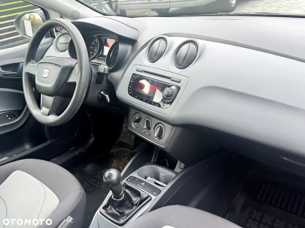 Seat Ibiza SC 1.4 16V Style Salsa - 11