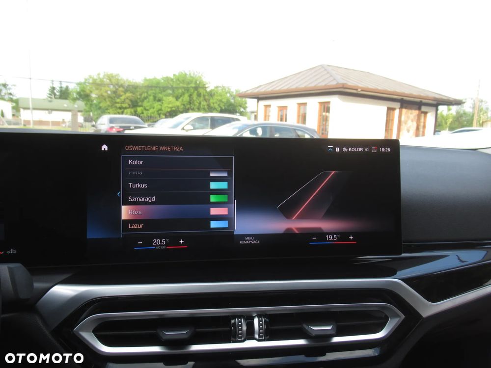 BMW Seria 3 318i - 24
