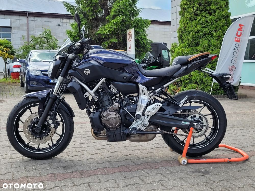 Yamaha MT - 20