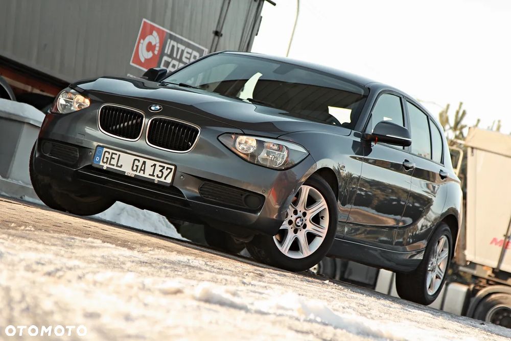 BMW Seria 1 - 1