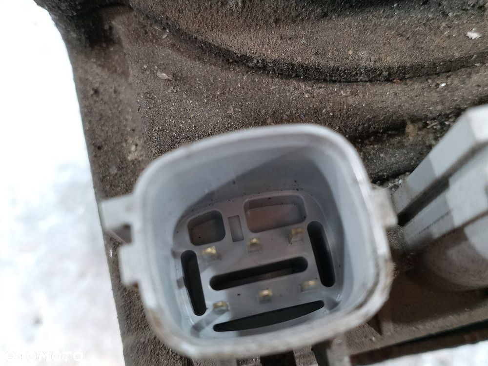 POMPA WSPOMAGANIA ELEKTRYCZNA MAZDA 5 ( 05-10 ) 1.8 B - 8