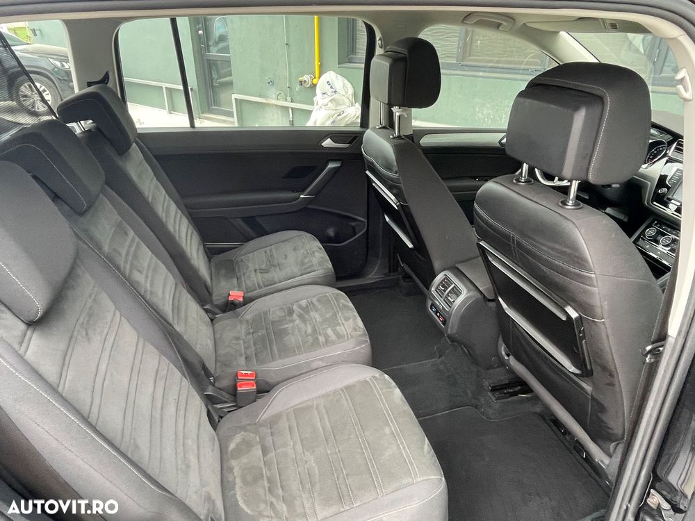 Volkswagen Touran 2.0 TDI SCR (BlueMotion Technology) DSG Comfortline - 9