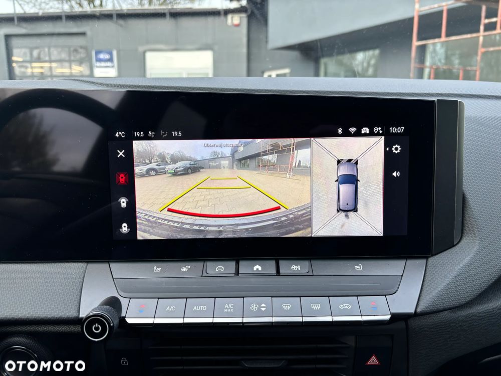 Opel Astra 1.2 Turbo Automatik GS - 21