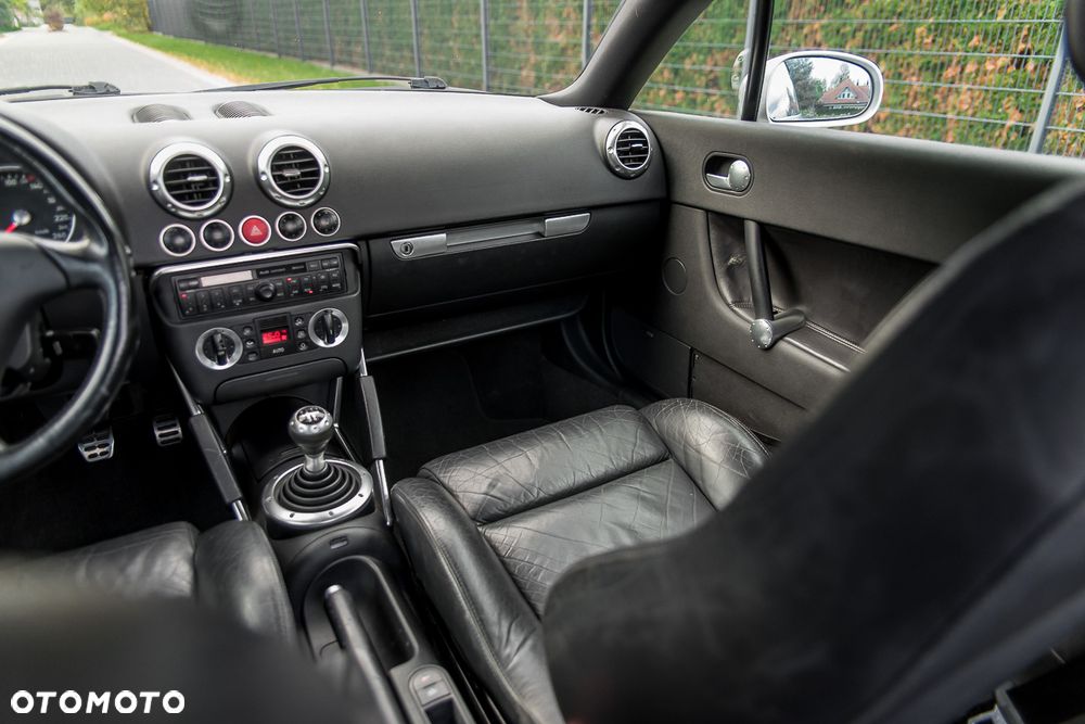 Audi TT Coupé 1.8T - 38