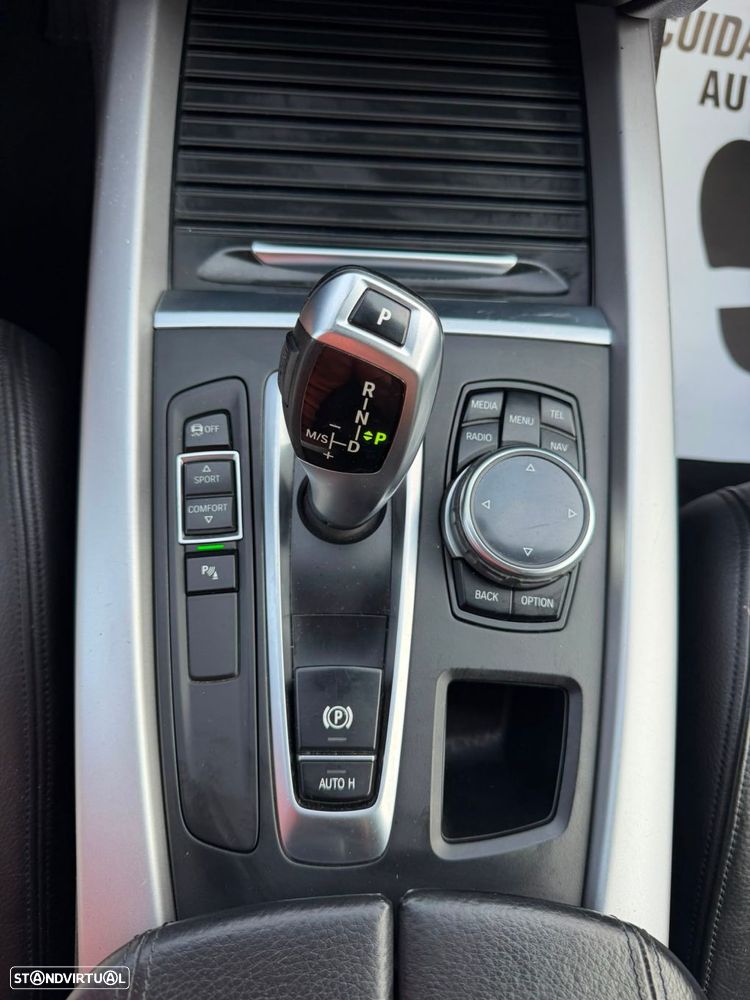 BMW X5 25 d sDrive Comfort 7L - 33