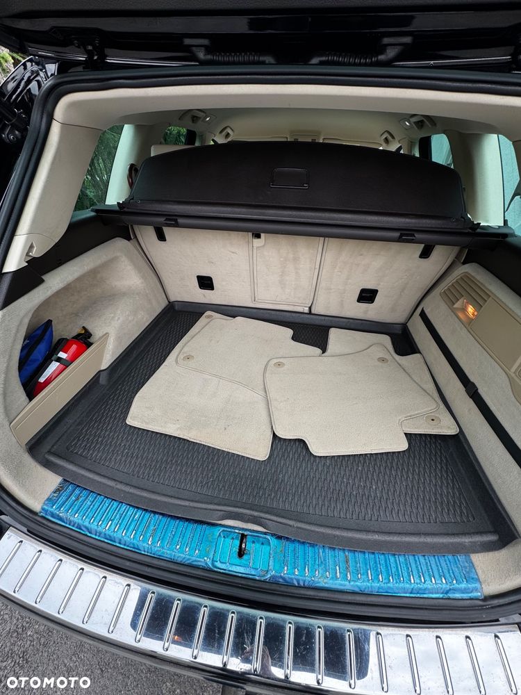 Volkswagen Touareg 3.0 V6 TDI BMT Business Line - 24