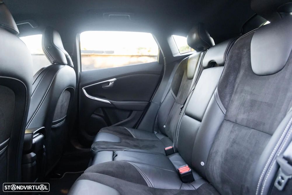 Volvo V40 1.6 D2 R-Design - 40