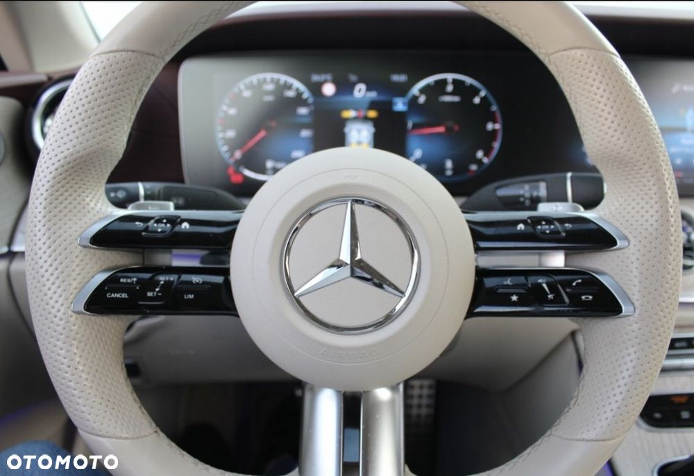 Mercedes-Benz Klasa E 220 d 4-Matic AMG - 16