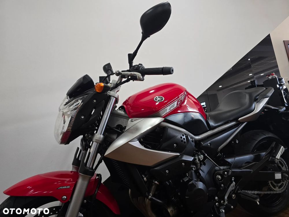 Yamaha XJ - 19