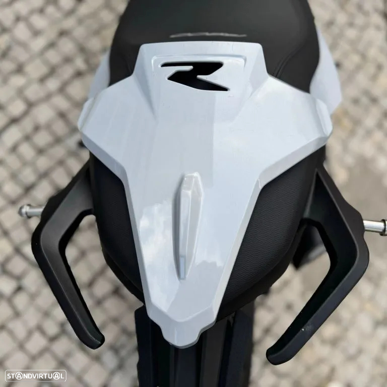 BMW F 900 R - 19