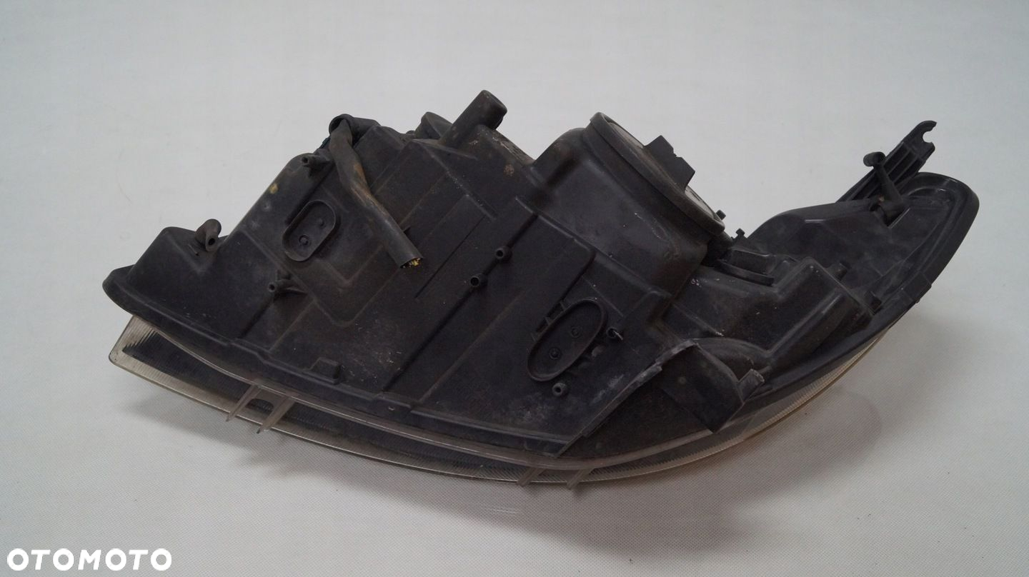 LAMPA PRZEDNIA PRAWA SAAB 9-3 II LIFT - 10