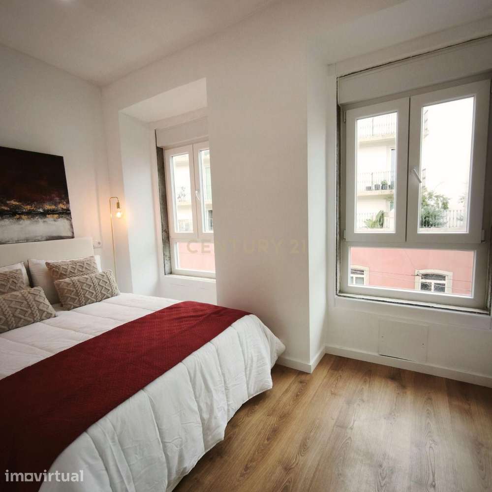 Apartamento T3 totalmente remodelado, moderno e equipado, em localizaç - Grande imagem: 2/16