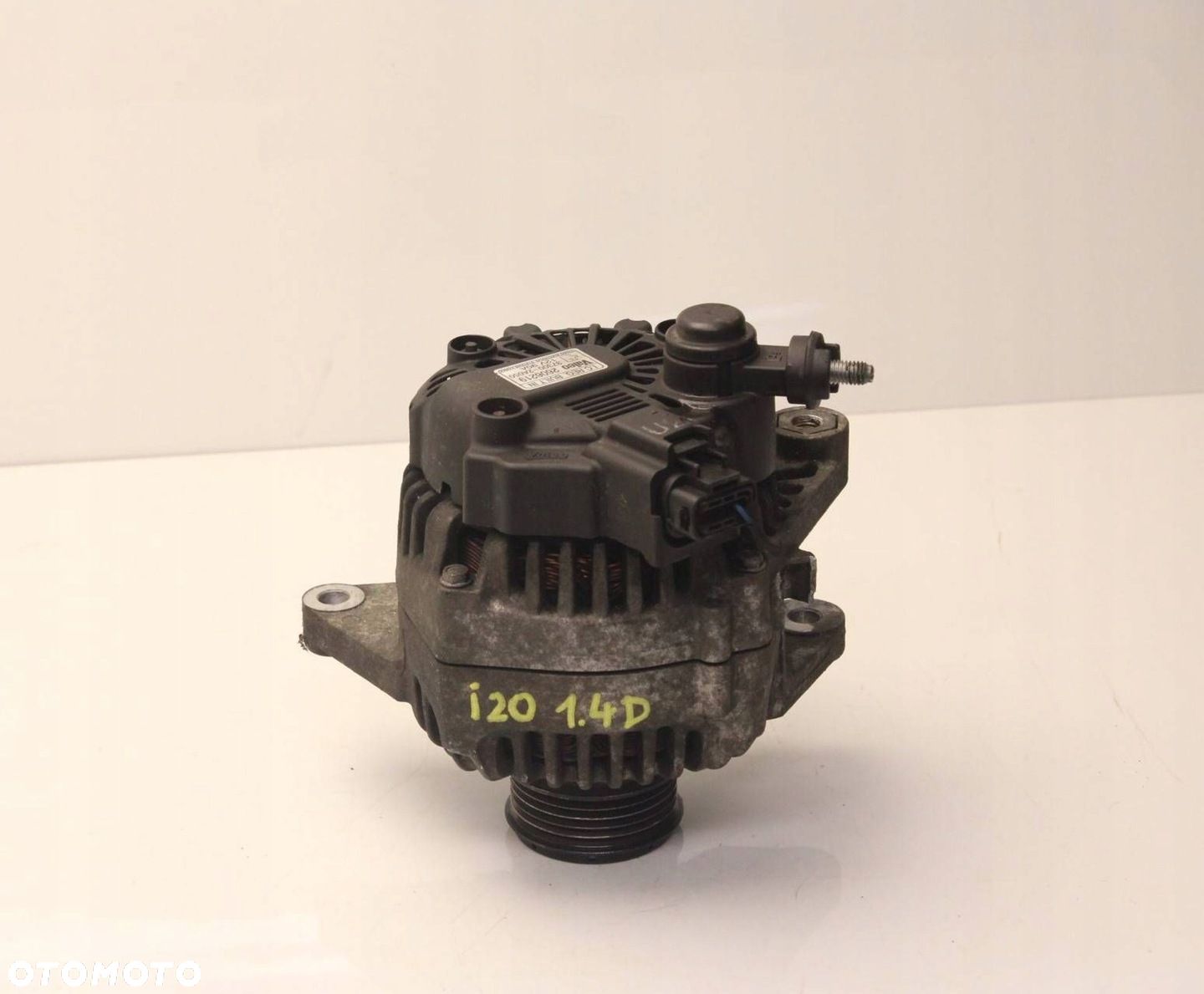 HYUNDAI I20 1.4 CRDI ALTERNATOR 37300-2A050  2606219 - 1