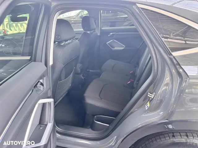 Audi Q3 Sportback 1.5 35 TFSI S tronic Basic - 8