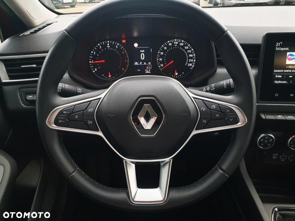 Renault Clio - 12
